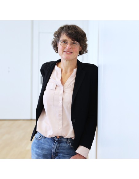 Same Same but Different – die Rolle des beruflichen Selbstkonzepts für die betriebliche Integration intern. Pflegebeschäftigter