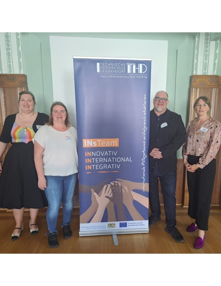 INsTeam – Internationalität in Pflegeteams nutzen und gestalten